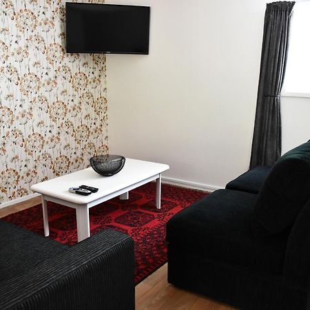 Large Studio With Private Patio, Sky Tv & Wifi Mount Maunganui Exterior foto